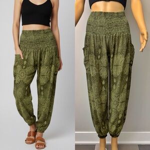Vintage Boho Paisley Pattern Artsy Prints Hippie Wide Leg Pull Up Pants Trousers